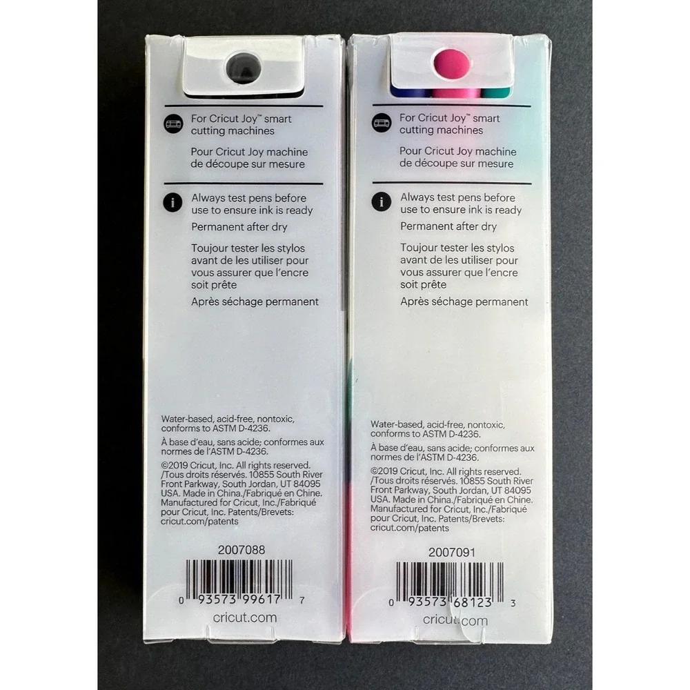 Cricut Joy Insert Cards Princess Sampler 12Pk Envelopes Pens Gel Noir NEW